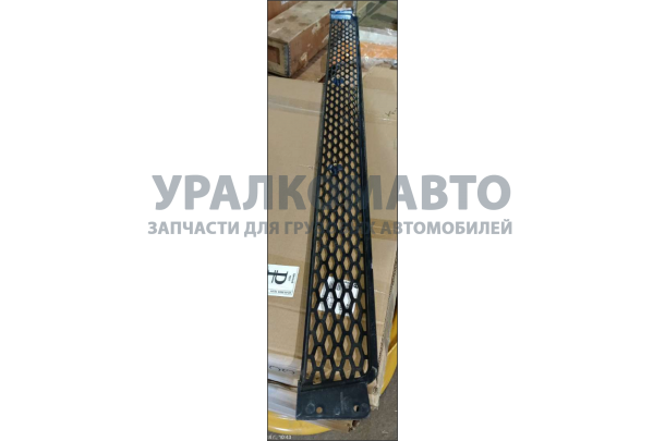 Решетка бампера (узкая) Х3000